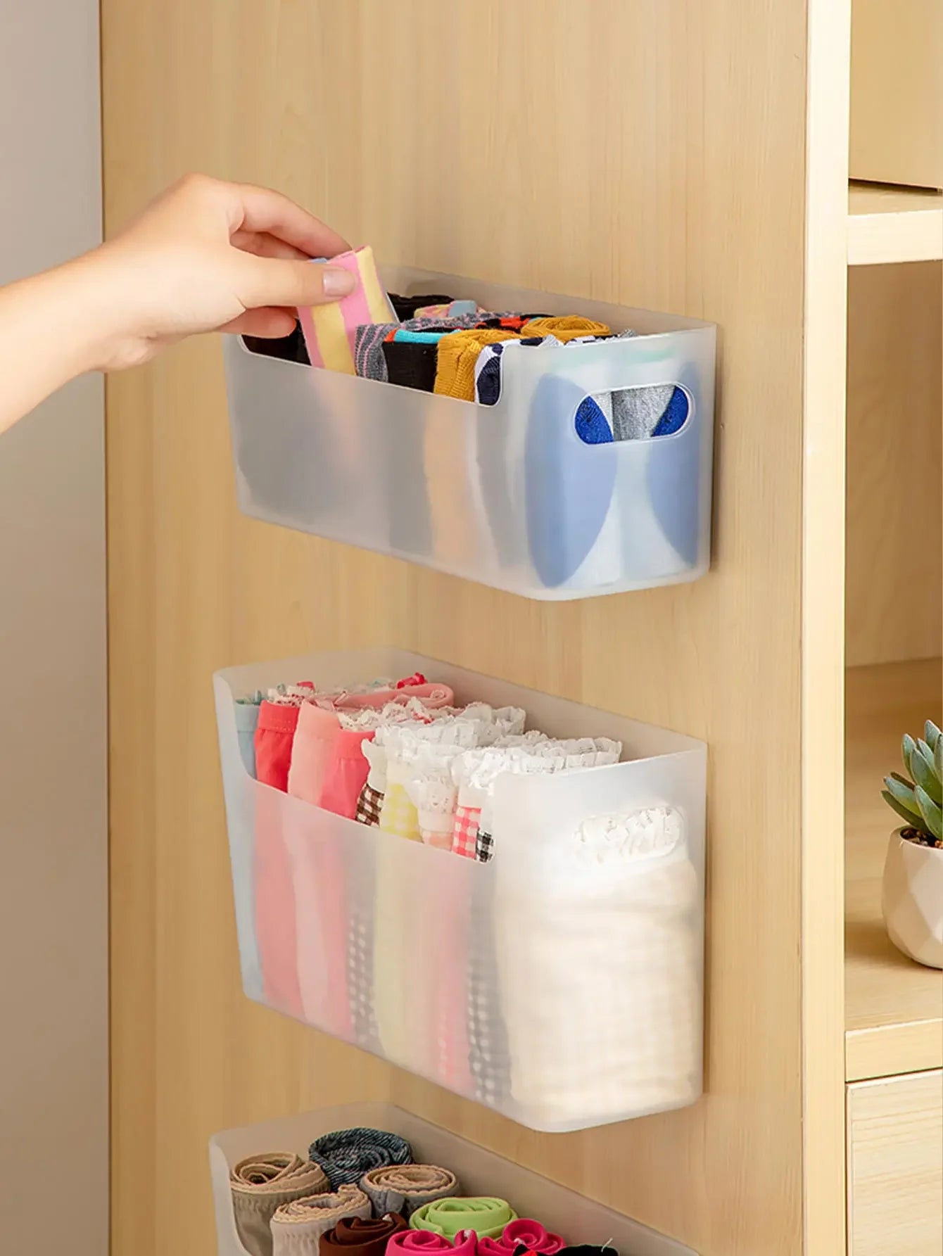 Plastic Storage Organizer Wall